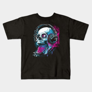 Skull Givin' Raspberry Chillaxin with Headphones Kids T-Shirt